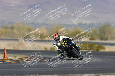 media/Dec-04-2022-CVMA (Sun) [[e38ca9e4fc]]/Race 4 Amateur Supersport Middleweight/